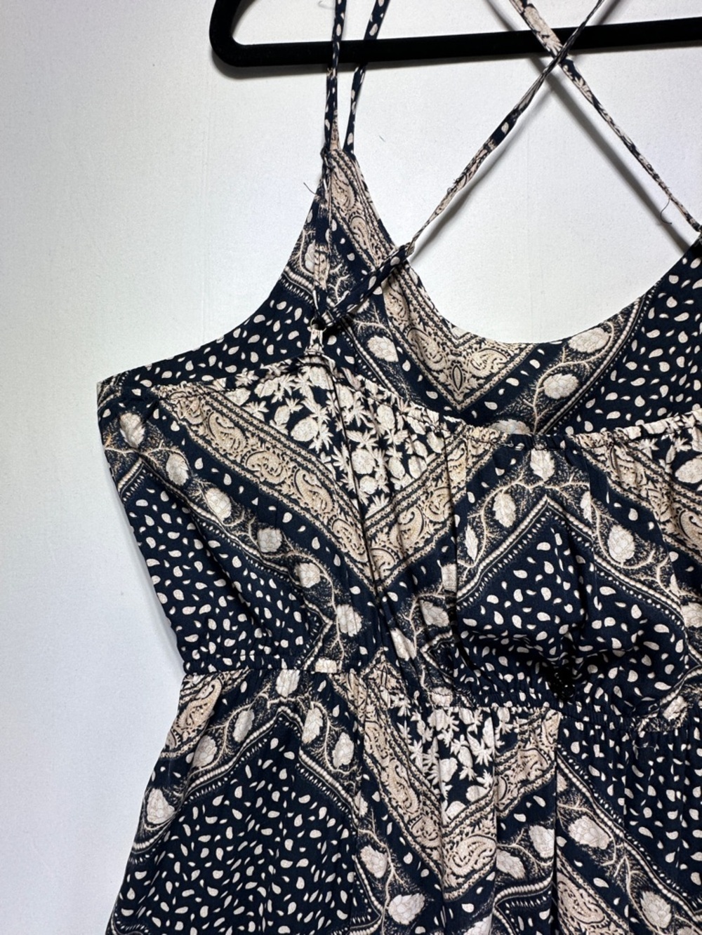 Hayden Los Angeles Bandana Print Jumpsuit Wide Leg Cross Back Rayon Festival 2XL - Picture 5 of 5